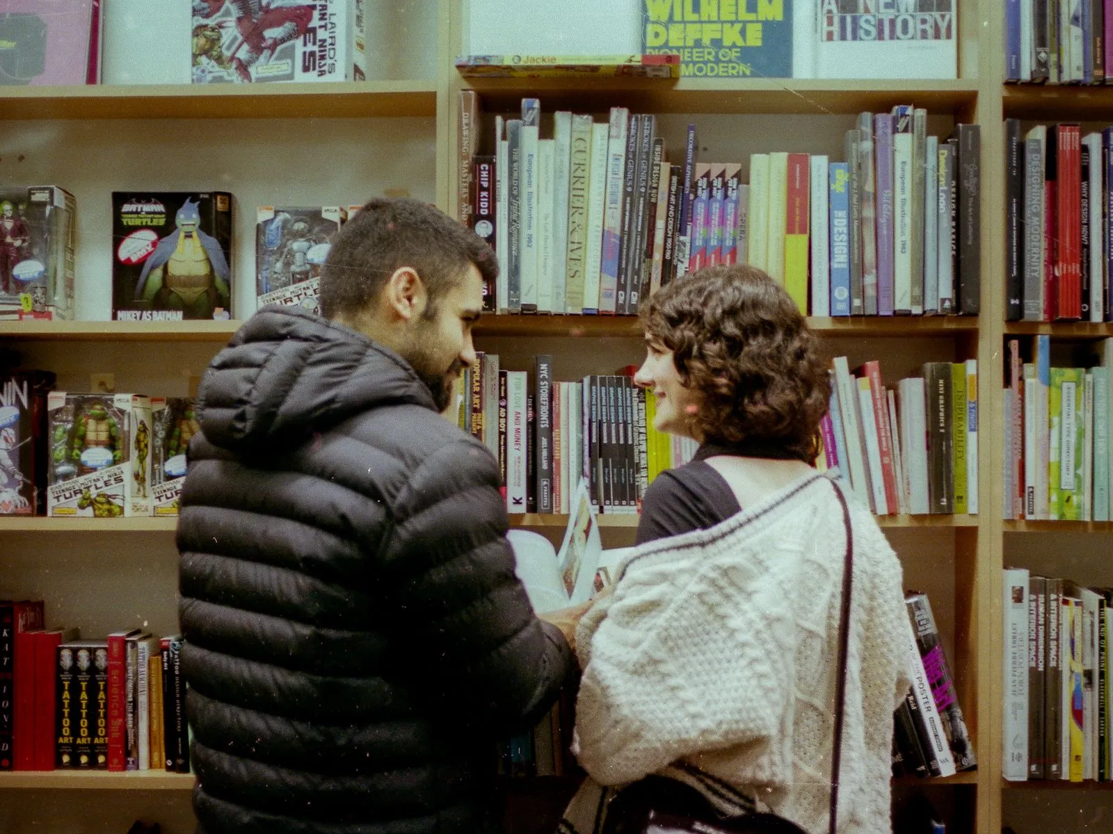 A Phoenix Reader’s Guide to Bookstore Browsing